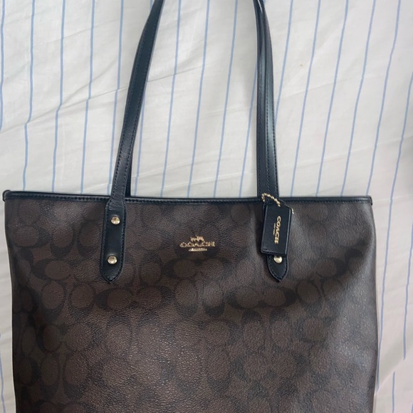 Coach signature Dark brown purse - Picture 9 of 9